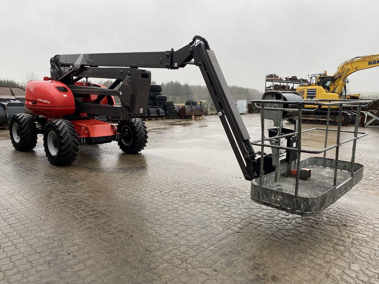 Scherenarbeitsbühne del tipo Manitou 200ATJ RC, Gebrauchtmaschine In Skive (Immagine 5)