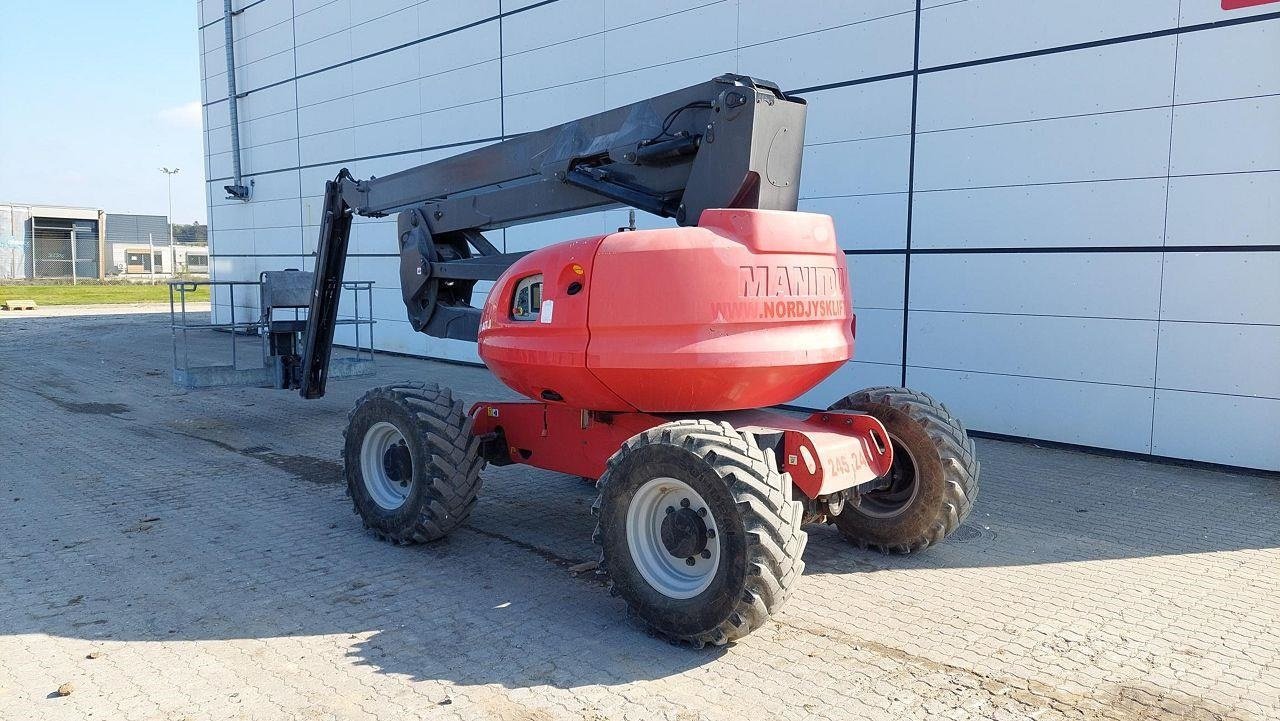 Scherenarbeitsbühne del tipo Manitou 200ATJ RC, Gebrauchtmaschine In Skive (Immagine 2)