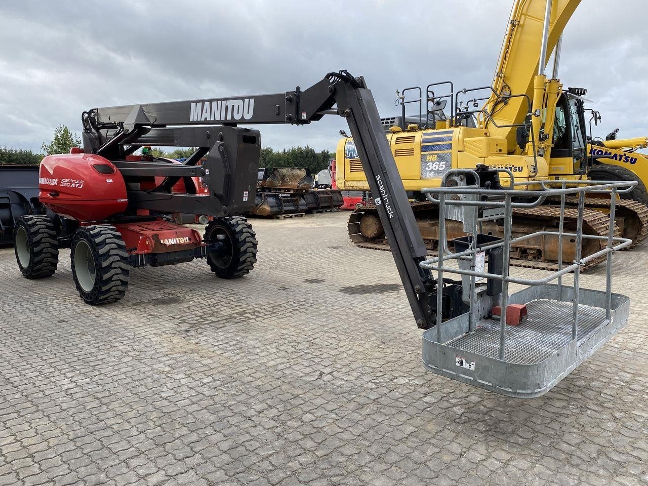 Scherenarbeitsbühne des Typs Manitou 200ATJ RC, Gebrauchtmaschine in Skive (Bild 5)