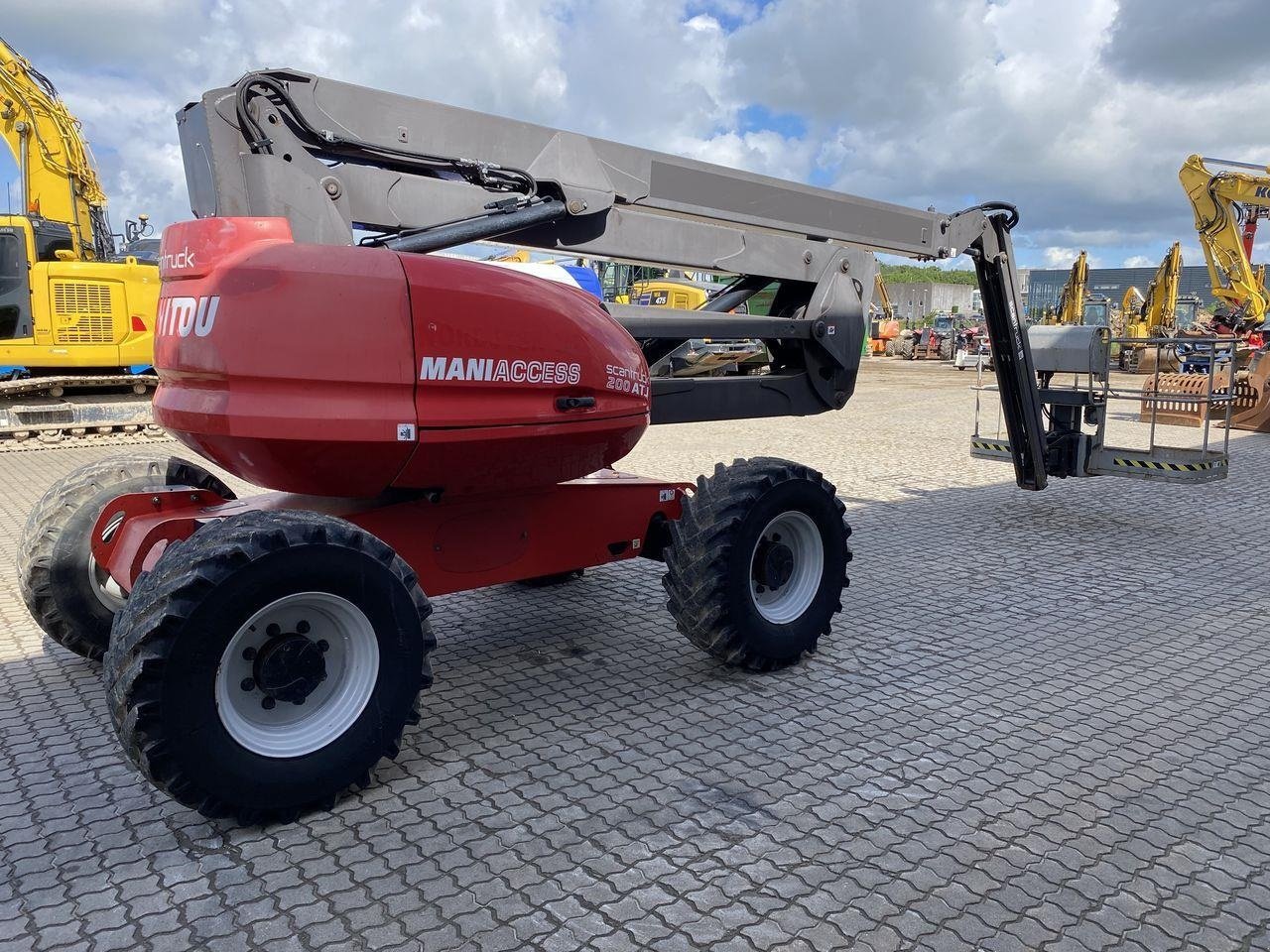 Scherenarbeitsbühne tip Manitou 200ATJ RC, Gebrauchtmaschine in Skive (Poză 4)