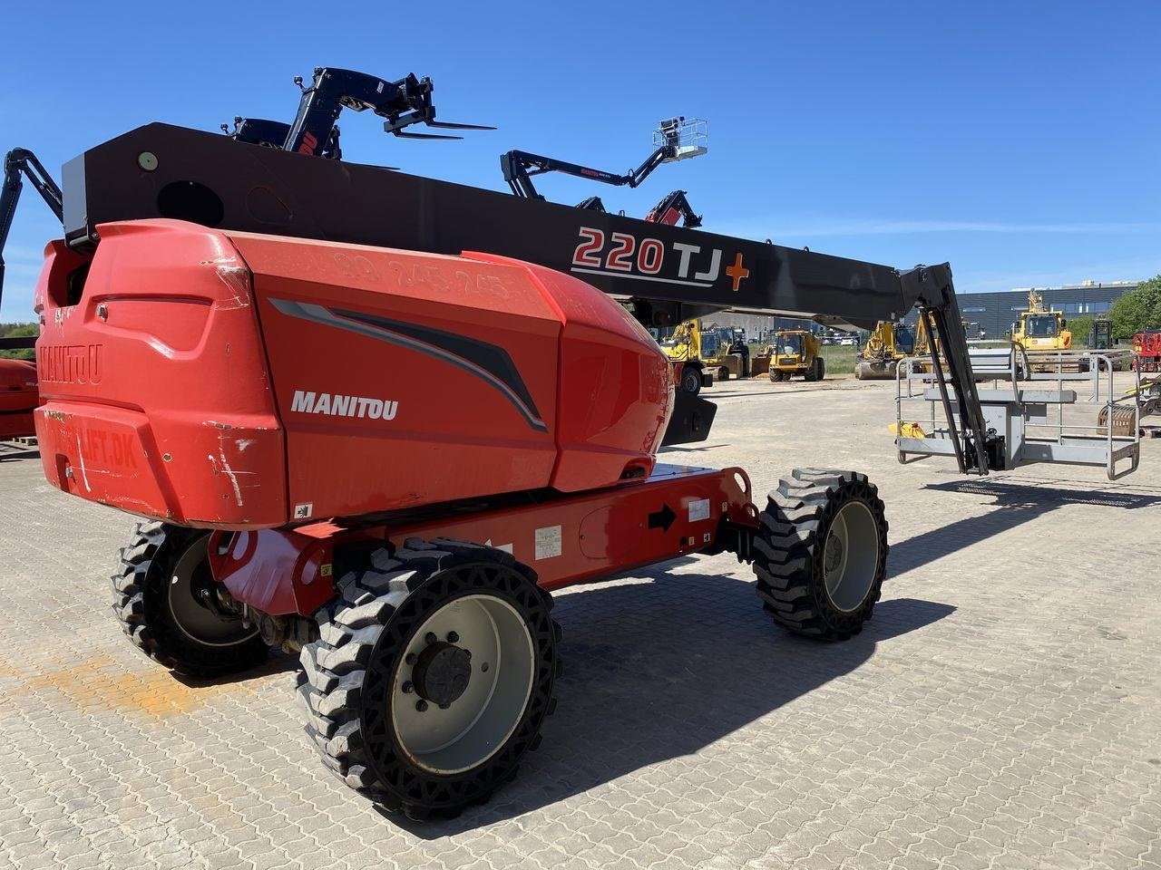 Scherenarbeitsbühne типа Manitou 200TJ+, Gebrauchtmaschine в Skive (Фотография 4)