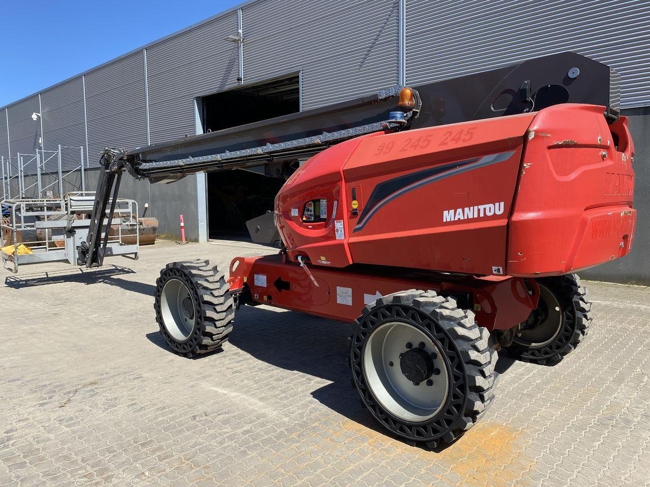 Scherenarbeitsbühne del tipo Manitou 200TJ+, Gebrauchtmaschine en Skive (Imagen 2)