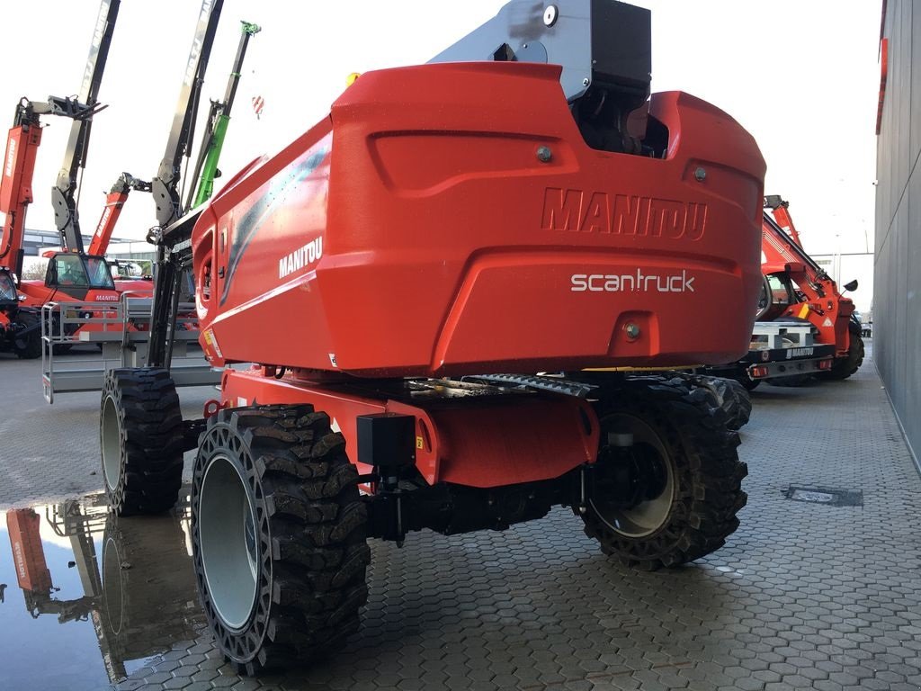 Scherenarbeitsbühne van het type Manitou 200TJ+, Gebrauchtmaschine in Skive (Foto 5)