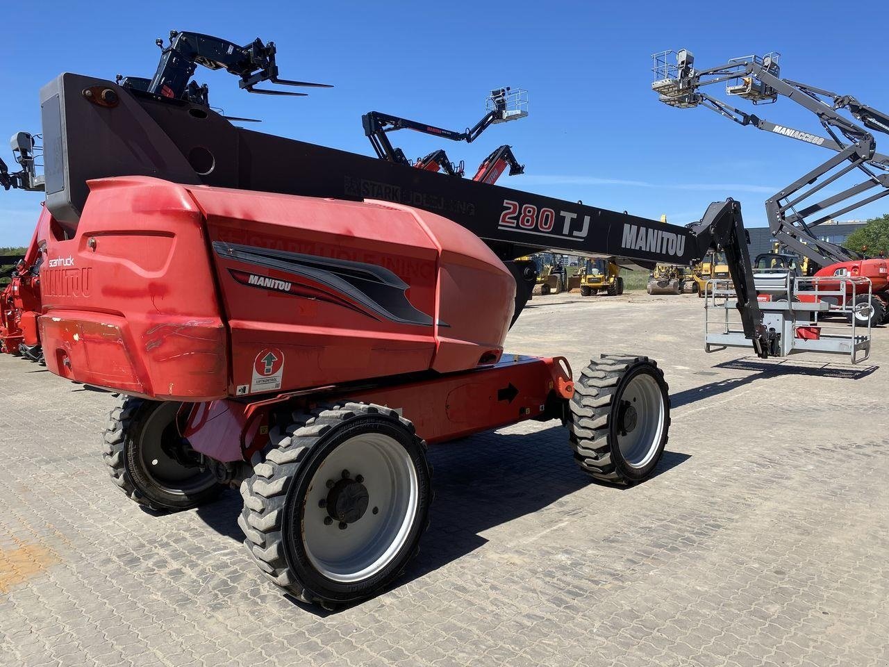 Scherenarbeitsbühne du type Manitou 280TJ, Gebrauchtmaschine en Skive (Photo 4)