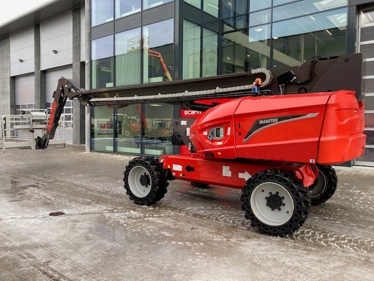 Scherenarbeitsbühne typu Manitou 280TJ, Gebrauchtmaschine w Skive (Zdjęcie 2)