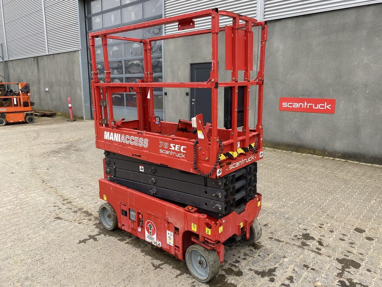 Scherenarbeitsbühne van het type Manitou 78SEC, Gebrauchtmaschine in Skive (Foto 2)