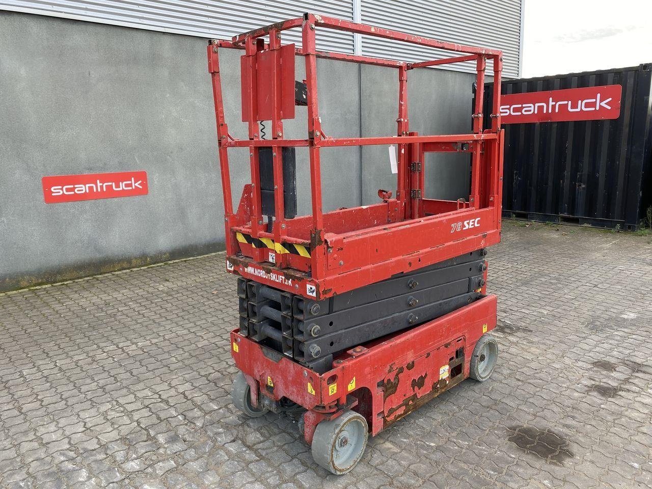 Scherenarbeitsbühne van het type Manitou 78SEC, Gebrauchtmaschine in Skive (Foto 1)