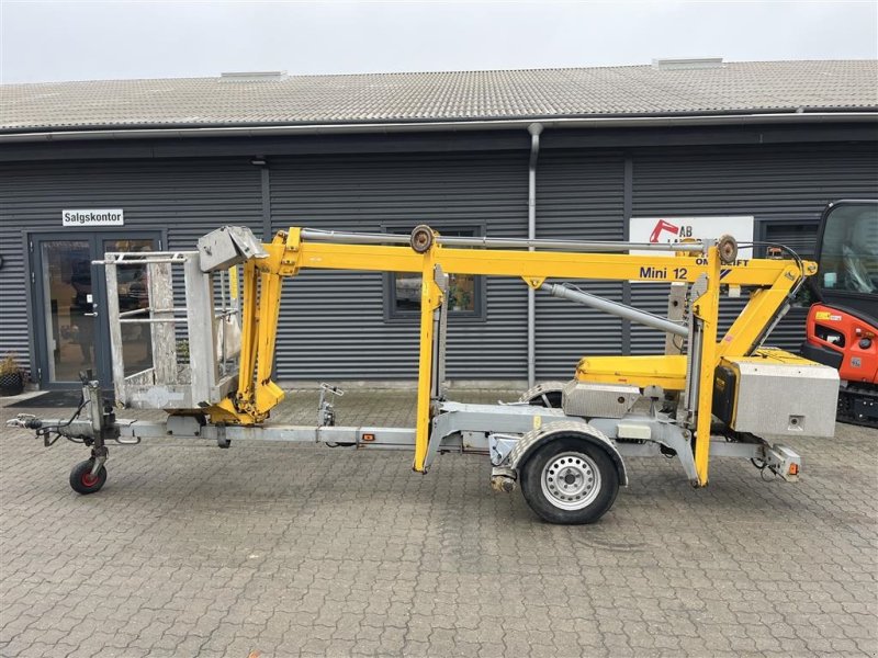 Scherenarbeitsbühne typu Omme 12Ej trailer lift, Gebrauchtmaschine v Rønnede