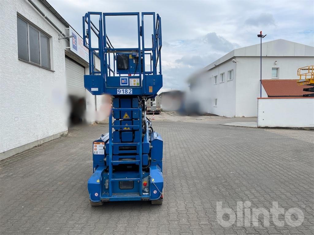 Scherenarbeitsbühne van het type PB Lifttechnik S171-12-E, Gebrauchtmaschine in Düsseldorf (Foto 3)