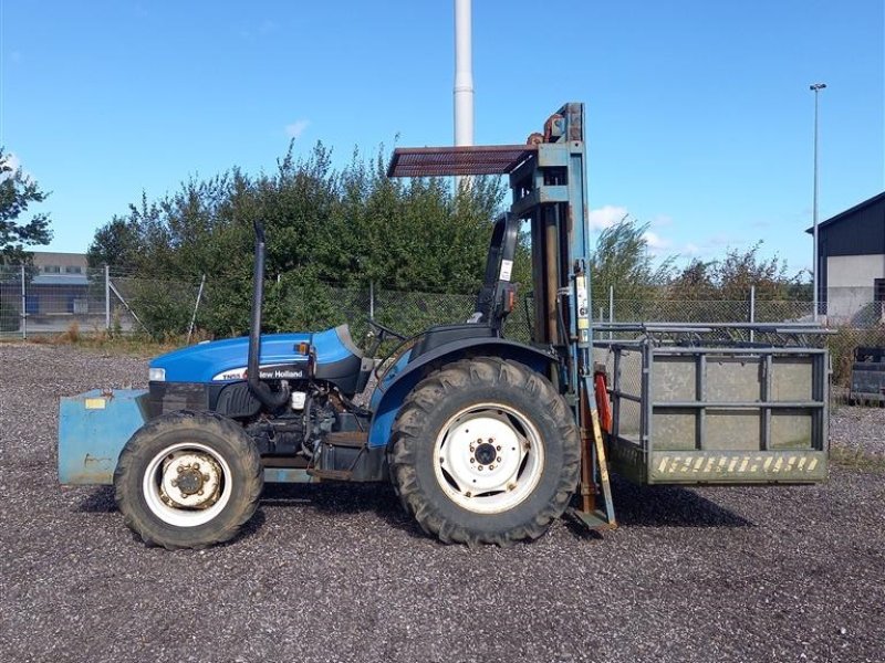 Scherenarbeitsbühne tipa Sonstige New Holland TN55 med byggelift., Gebrauchtmaschine u Faaborg