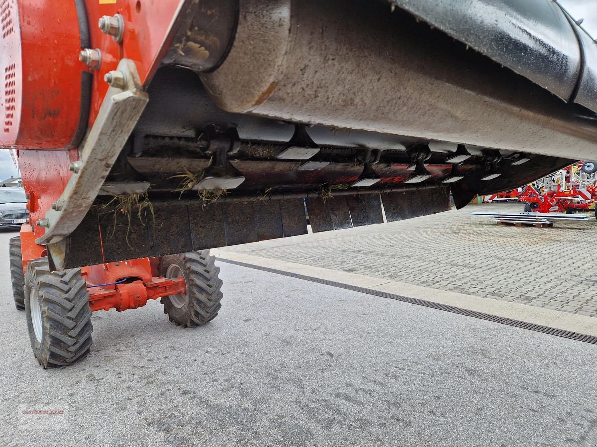 Schlegelmäher van het type Kuhn BP 24 mit Seitenverschub, Gebrauchtmaschine in Tarsdorf (Foto 3)