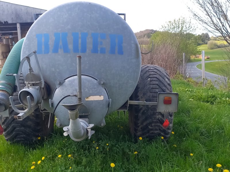 Schleudertankwagen tip Bauer 8000l, Gebrauchtmaschine in Reichenbach