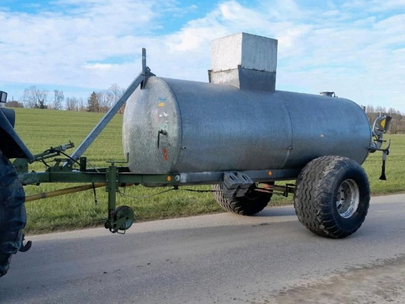 Schleudertankwagen типа Fliegl FL 8000, Gebrauchtmaschine в Erding (Фотография 1)