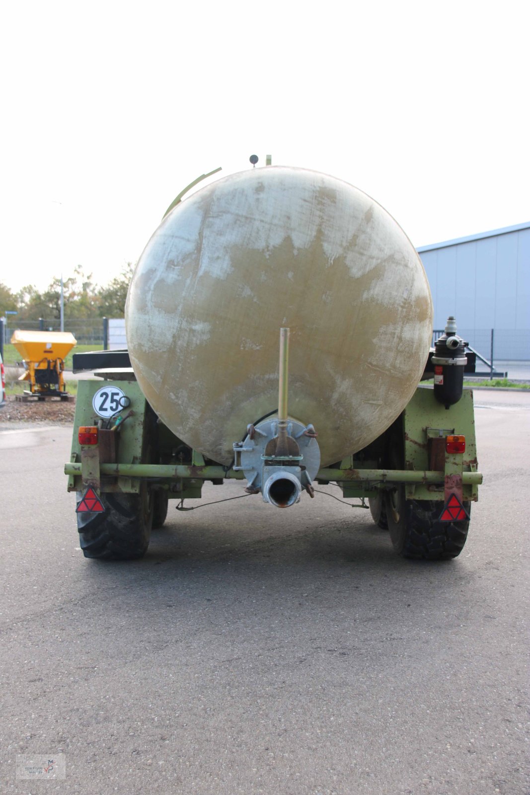 Schleudertankwagen tipa Fortschritt HTS 100.27, Gebrauchtmaschine u Mahlberg-Orschweier (Slika 2)