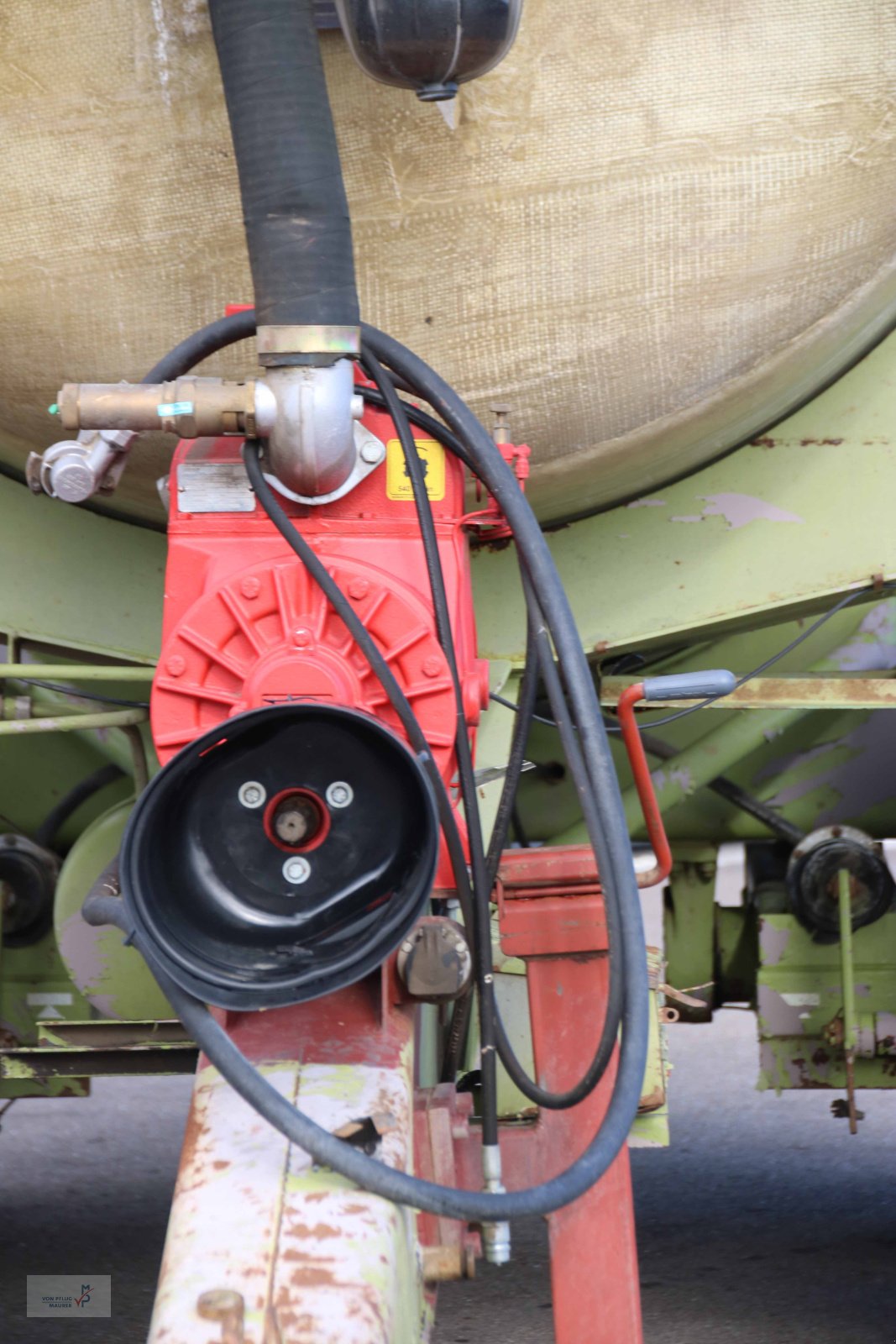 Schleudertankwagen typu Fortschritt HTS 100.27, Gebrauchtmaschine v Mahlberg-Orschweier (Obrázek 13)