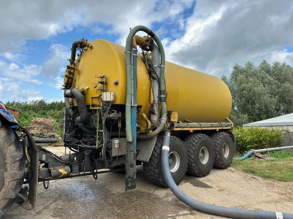 Schleudertankwagen van het type Sonstige Ag Triax 28000 ltr transporttank, Gebrauchtmaschine in BENNEKOM (Foto 2)