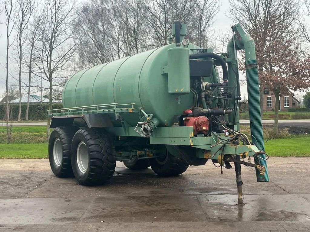 Schleudertankwagen des Typs Veenhuis 12000 liter waterwagen Giertank zuigarm, Gebrauchtmaschine in Ruinerwold (Bild 1)