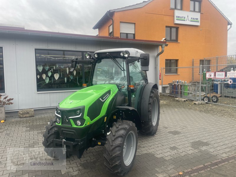 Schmalspurtraktor van het type Deutz-Fahr 5080 DF Ecoline, Neumaschine in Rudendorf (Foto 1)