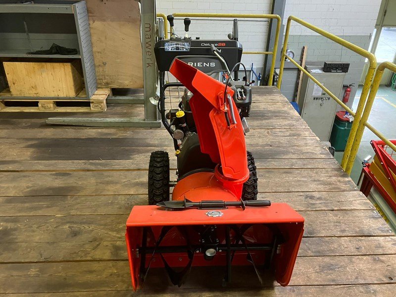 Schneefräse del tipo Ariens ST 28 Deluxe, Vorführmaschine en Landquart (Imagen 2)