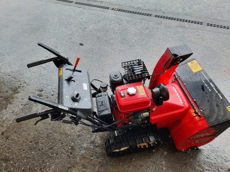 Schneefräse of the type Honda HS 970, Gebrauchtmaschine in Landquart (Picture 2)