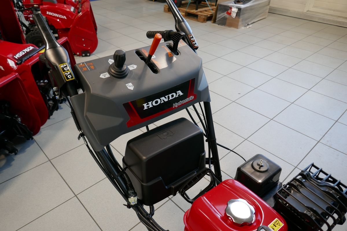 Schneefräse του τύπου Honda HSS 760A WD, Gebrauchtmaschine σε Villach (Φωτογραφία 3)