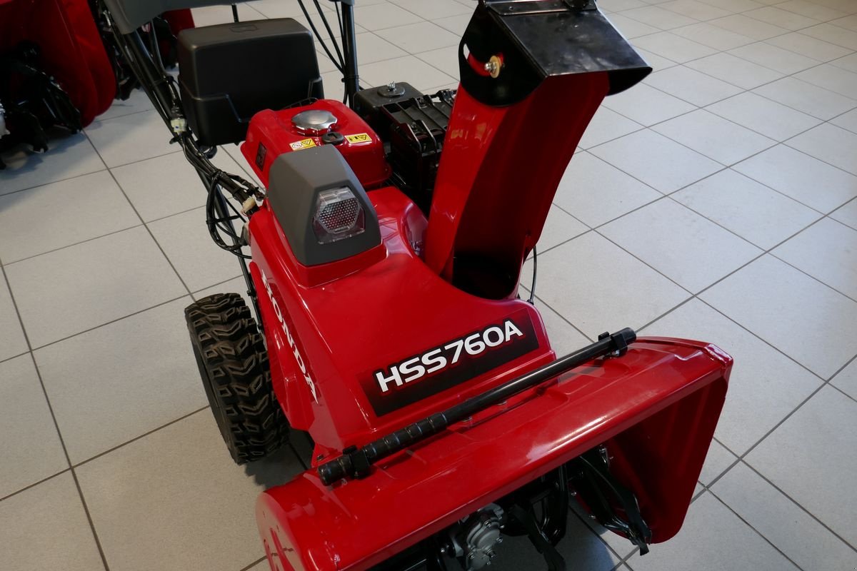 Schneefräse tipa Honda HSS 760A WD, Gebrauchtmaschine u Villach (Slika 2)