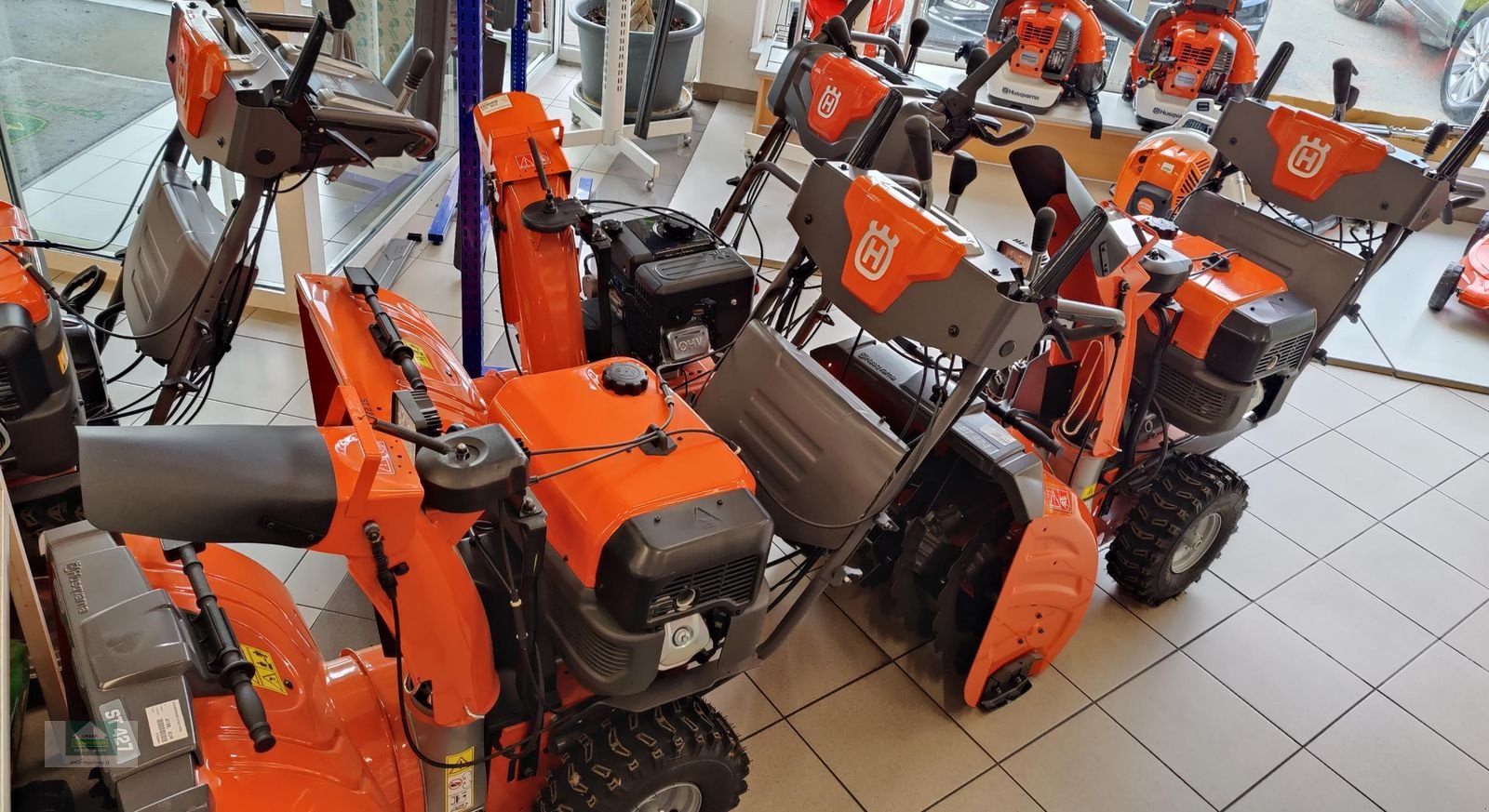 Schneefräse tipa Husqvarna ST 227, Neumaschine u Klagenfurt (Slika 1)