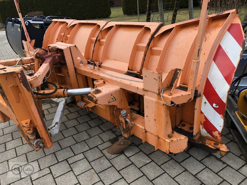 Schneepflug del tipo Beilhack PVF27-4, Gebrauchtmaschine In Titisee-Neustadt