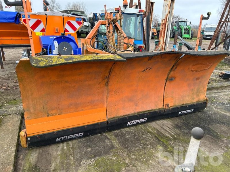 Schneepflug des Typs Beilhack PVK 26-3, Gebrauchtmaschine in Düsseldorf (Bild 1)