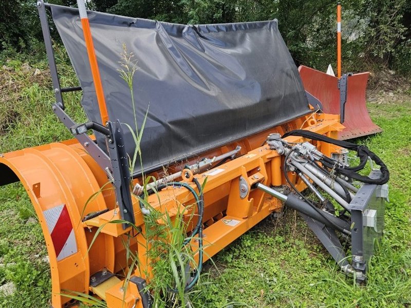 Schneepflug Türe ait Bucher R4L.36, Gebrauchtmaschine içinde Arbedo