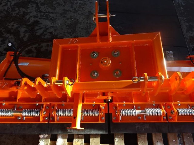 Schneepflug Türe ait H-L-M Varioschneepflug 1,8 Meter- Hydraulisch, Neumaschine içinde Neureichenau (resim 25)