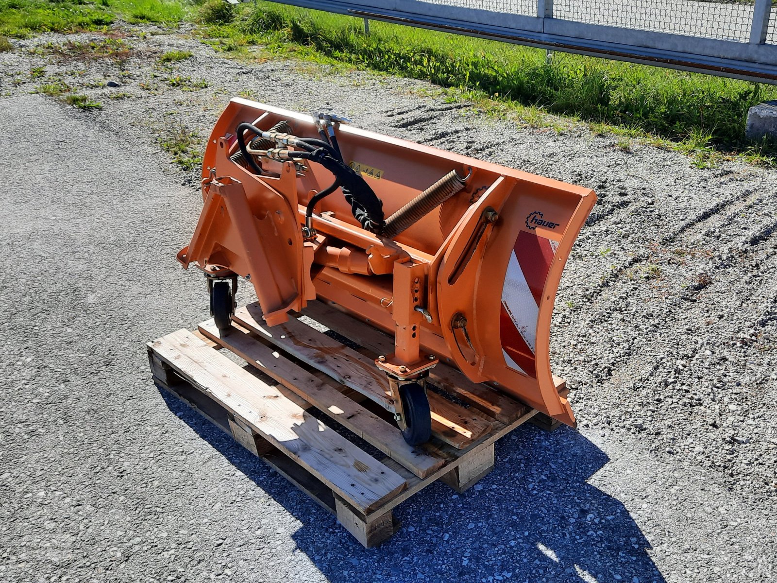 Schneepflug of the type Hauer DRS-M 1600, Gebrauchtmaschine in Antdorf (Picture 5)