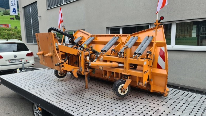 Schneepflug du type Hauer SRS-3 3000, Gebrauchtmaschine en Altendorf (Photo 2)