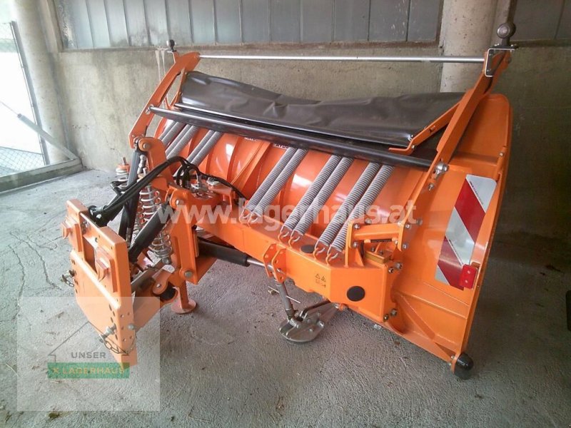 Schneepflug tipa Hydrac SL II 320, Neumaschine u Schlitters (Slika 1)