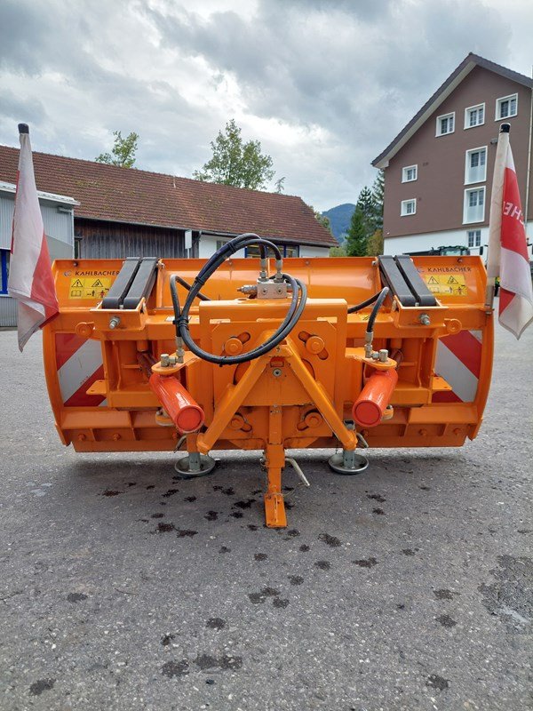 Schneepflug des Typs Kahlbacher SL 2-140, Ausstellungsmaschine in Eichberg (Bild 4)