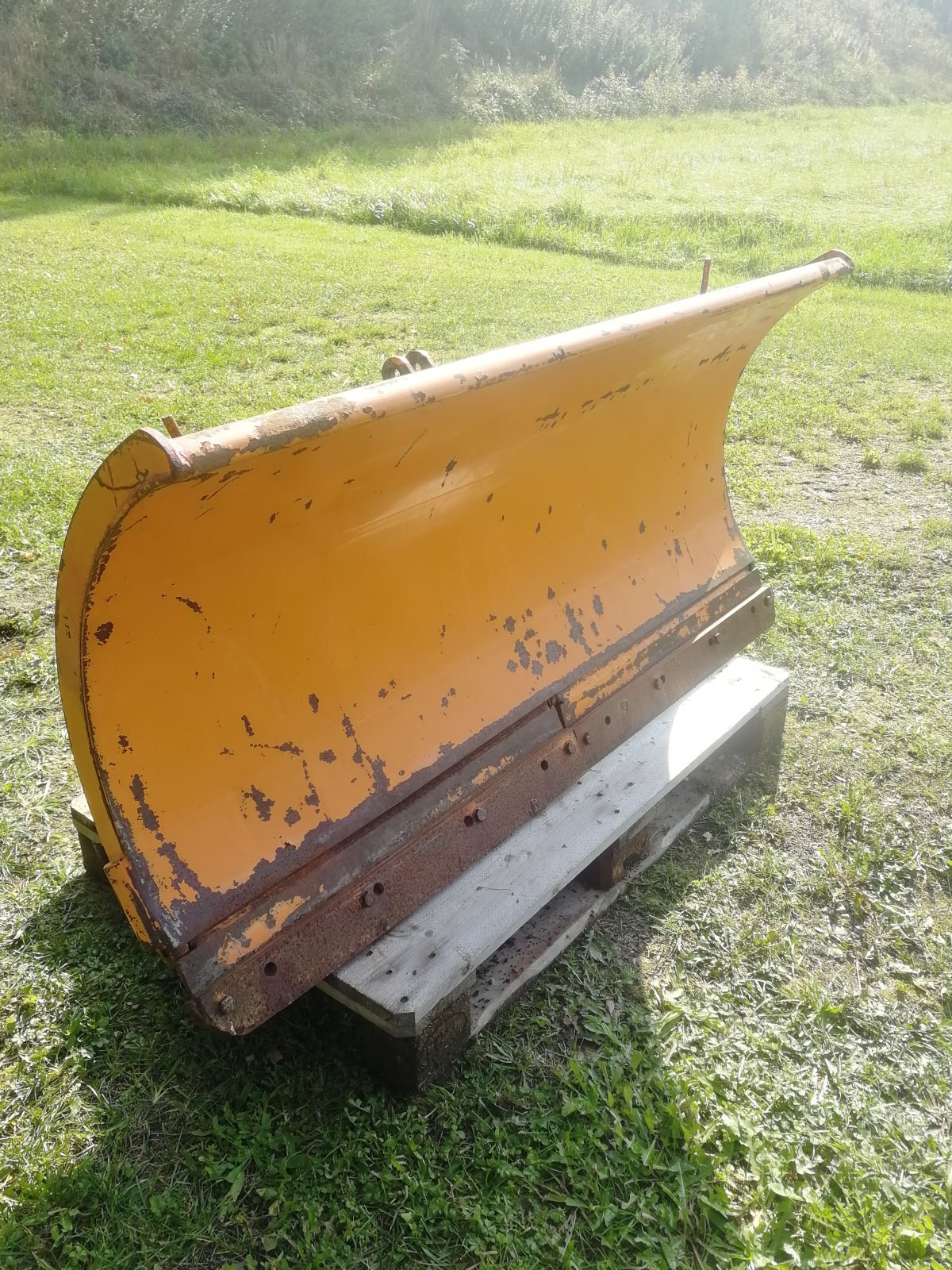 Schneepflug des Typs Kugelmann A160/84, Gebrauchtmaschine in Allershausen (Bild 2)