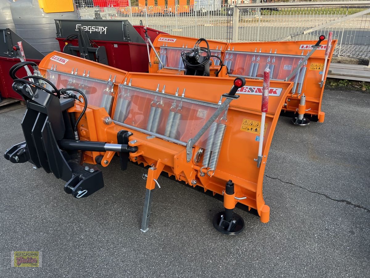 Schneepflug typu Lesnik Schneepflug SPH T28 mit Dreipunktanbau, Neumaschine v Kötschach (Obrázek 5)