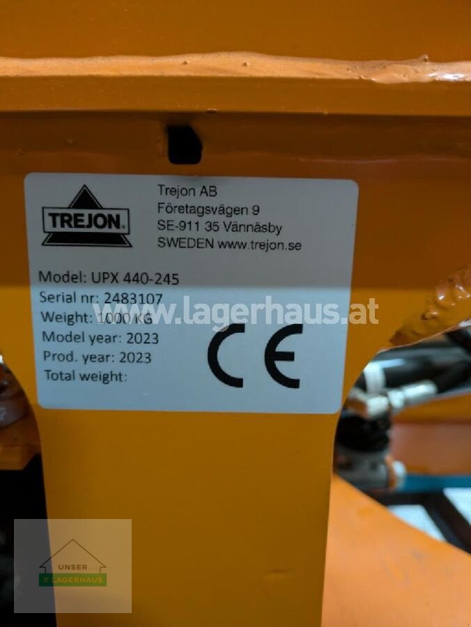 Schneepflug a típus Optimal UPX 440 12 VOLT, Neumaschine ekkor: Schlitters (Kép 2)