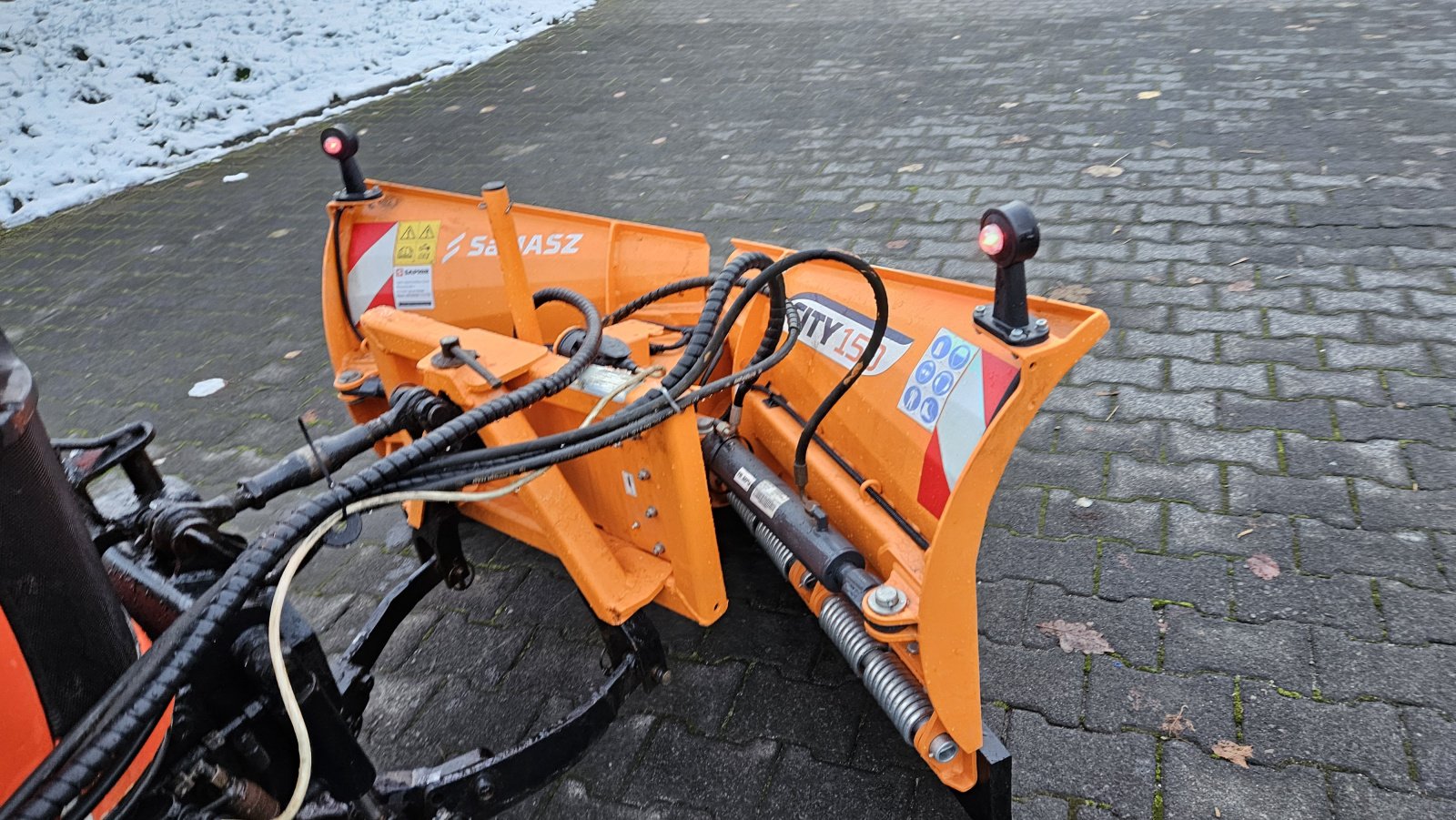 Schneepflug van het type SaMASZ City 150, Neumaschine in Olpe (Foto 5)