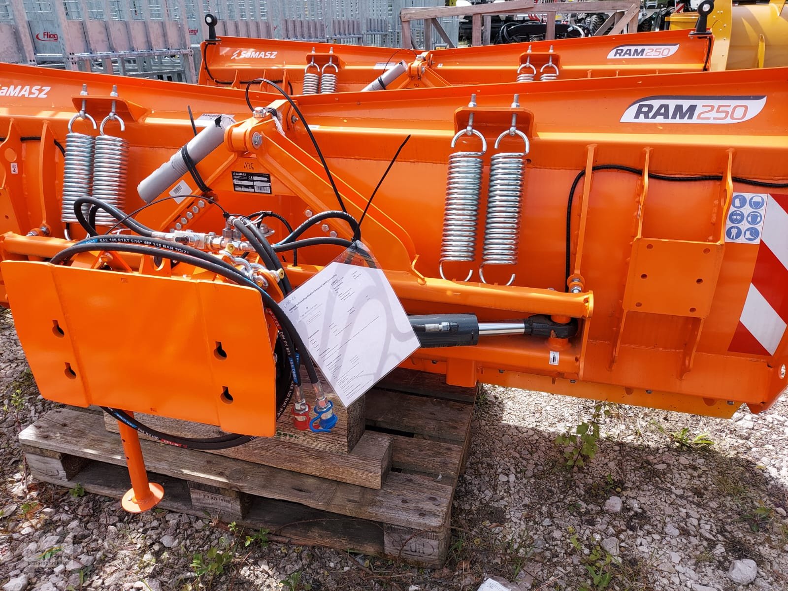 Schneepflug typu SaMASZ Schneepflug RAM250 Dreipunkt KAT2, Neumaschine w Pegnitz-Bronn (Zdjęcie 3)