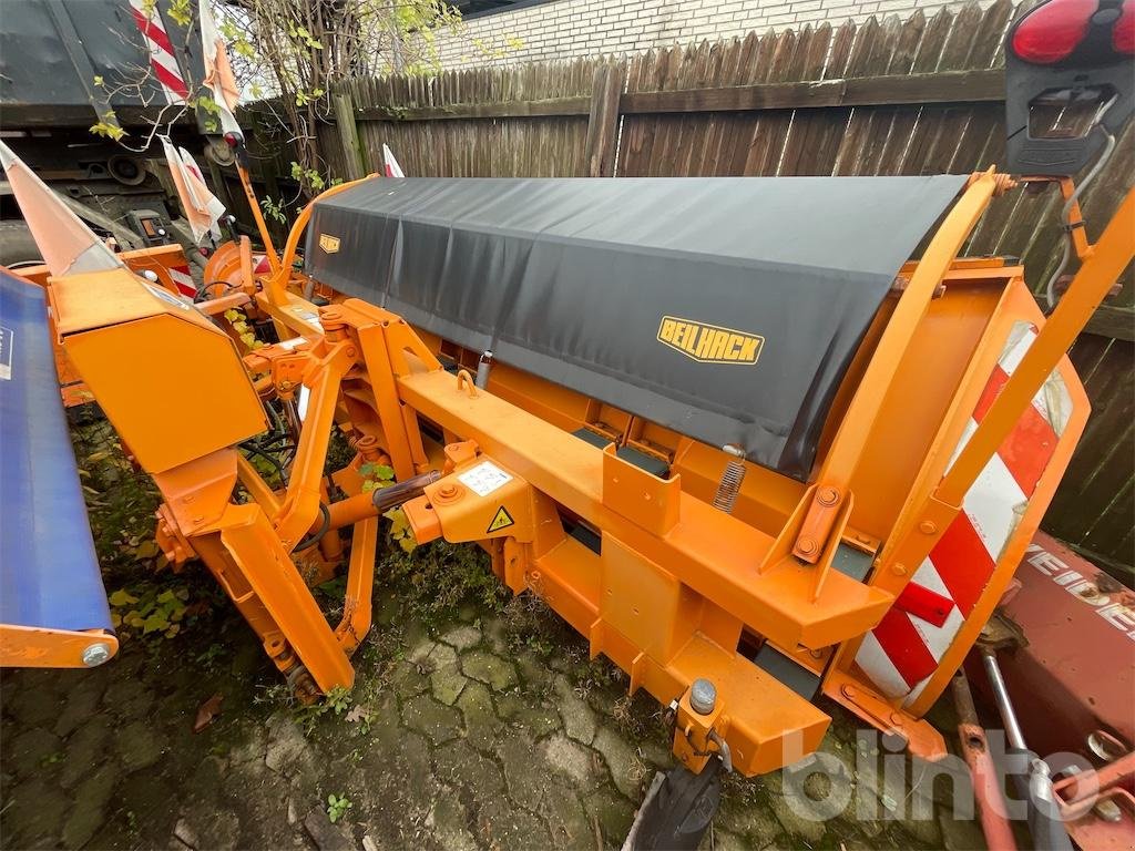 Schneepflug typu Schmidt EHA-40, Gebrauchtmaschine v Düsseldorf (Obrázok 1)