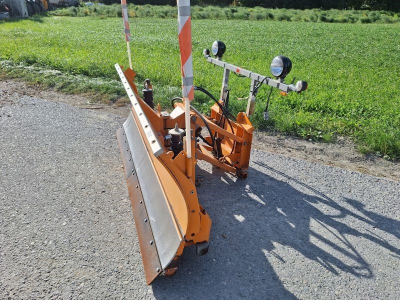 Schneepflug typu Sonstige G8K-220 Schneepflug, Gebrauchtmaschine v Chur (Obrázok 2)