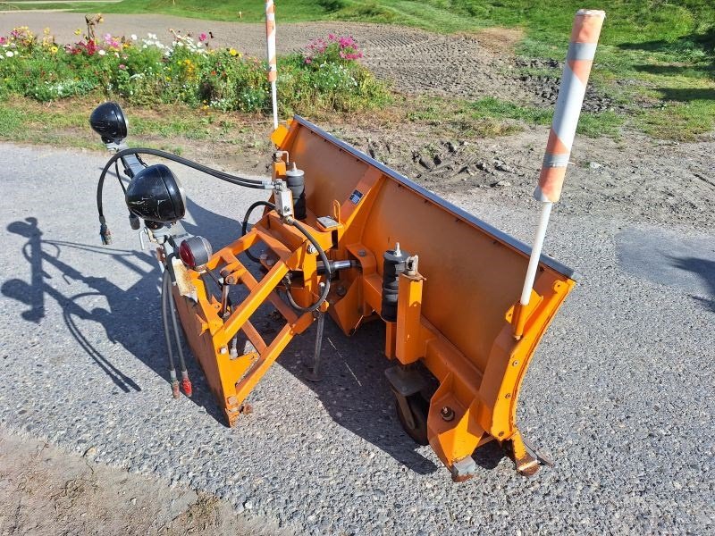 Schneepflug typu Sonstige G8K-220 Schneepflug, Gebrauchtmaschine v Chur (Obrázok 5)