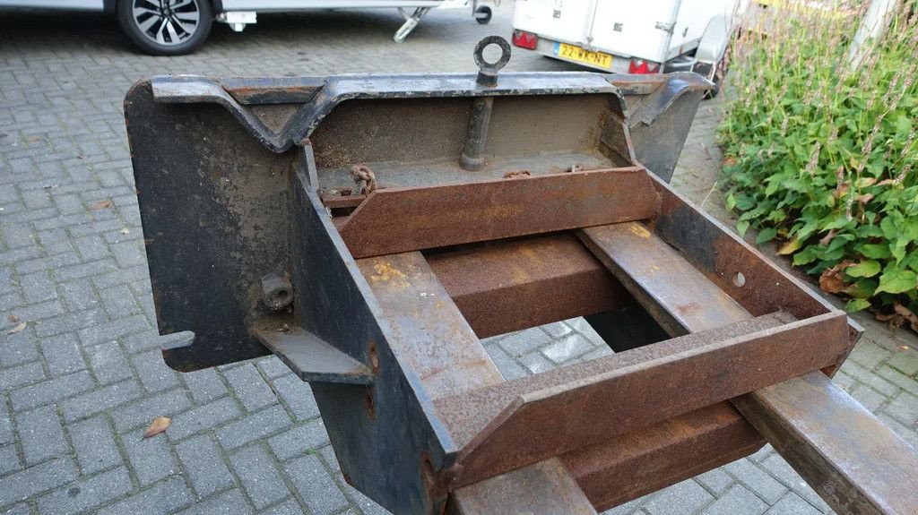 Schneepflug типа Sonstige Onbekend met heftruck/palletvork slee Nido Din plaat sneeuwploeg, Gebrauchtmaschine в IJsselmuiden (Фотография 2)