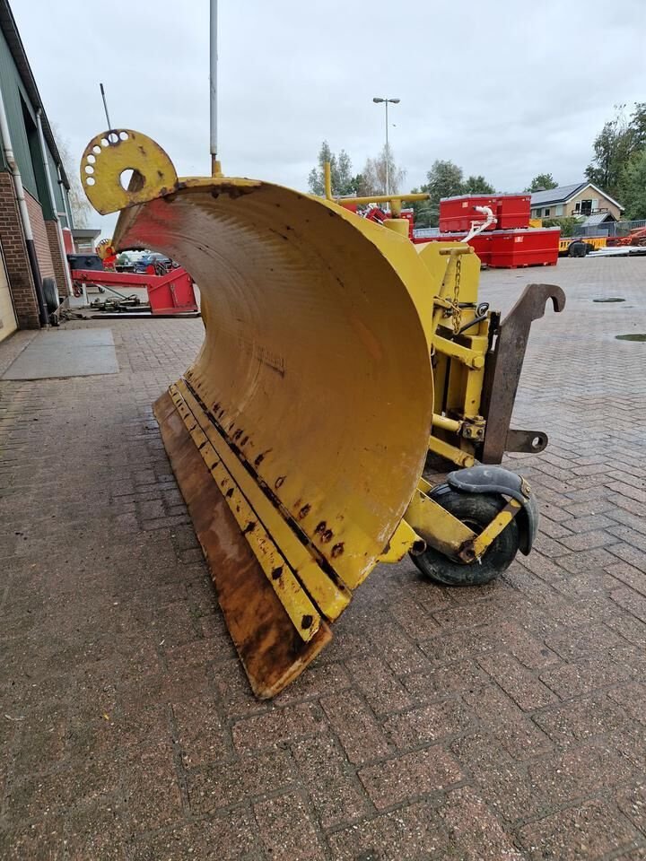 Schneepflug del tipo Sonstige Onbekend, Gebrauchtmaschine In Goudriaan (Immagine 4)