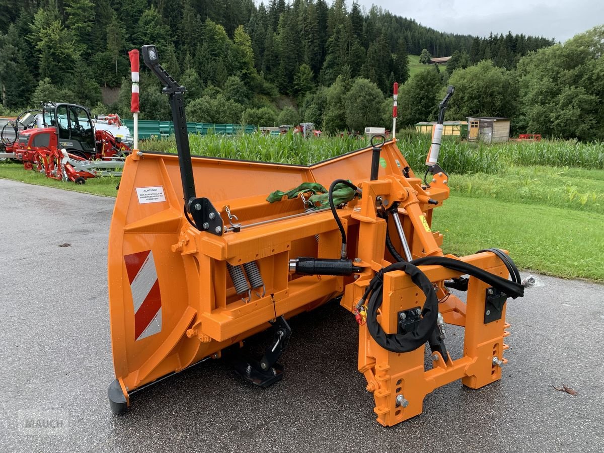 Schneepflug van het type Springer Schneeschild SHL 2804-2, Neumaschine in Eben (Foto 11)