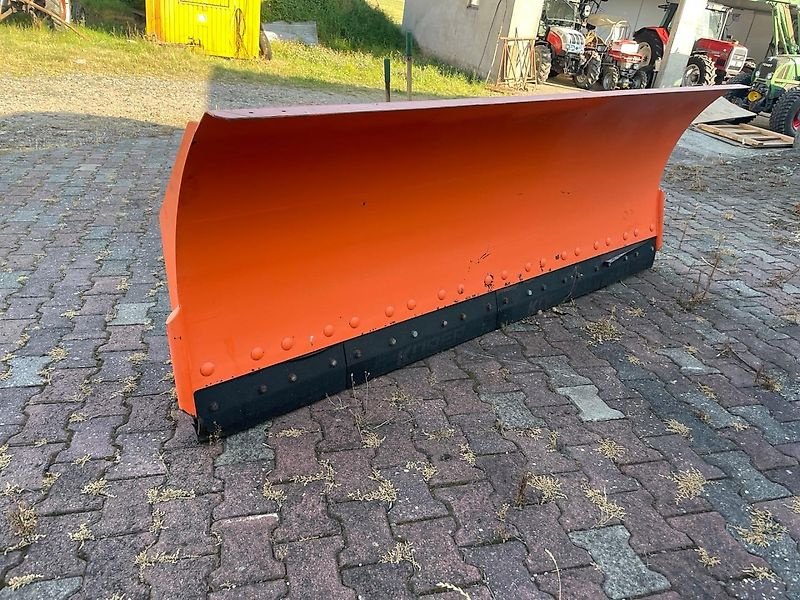 Schneepflug typu Tuchel SF250 Schneeschild mit JCB - Aufnahme, Gebrauchtmaschine w Steinau 