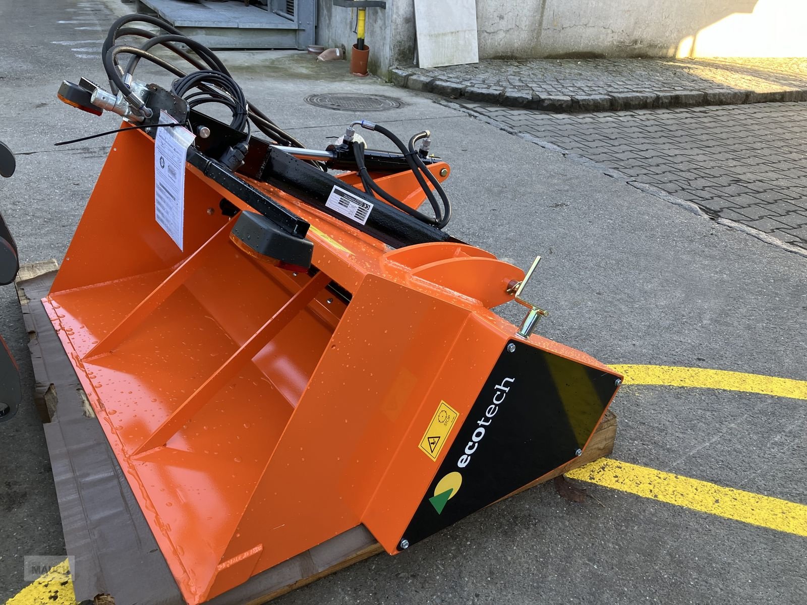 Schneeräumschild van het type Eco Selbstladestreuer XL-300 PROMPT VERFÜGBAR, Neumaschine in Burgkirchen (Foto 7)