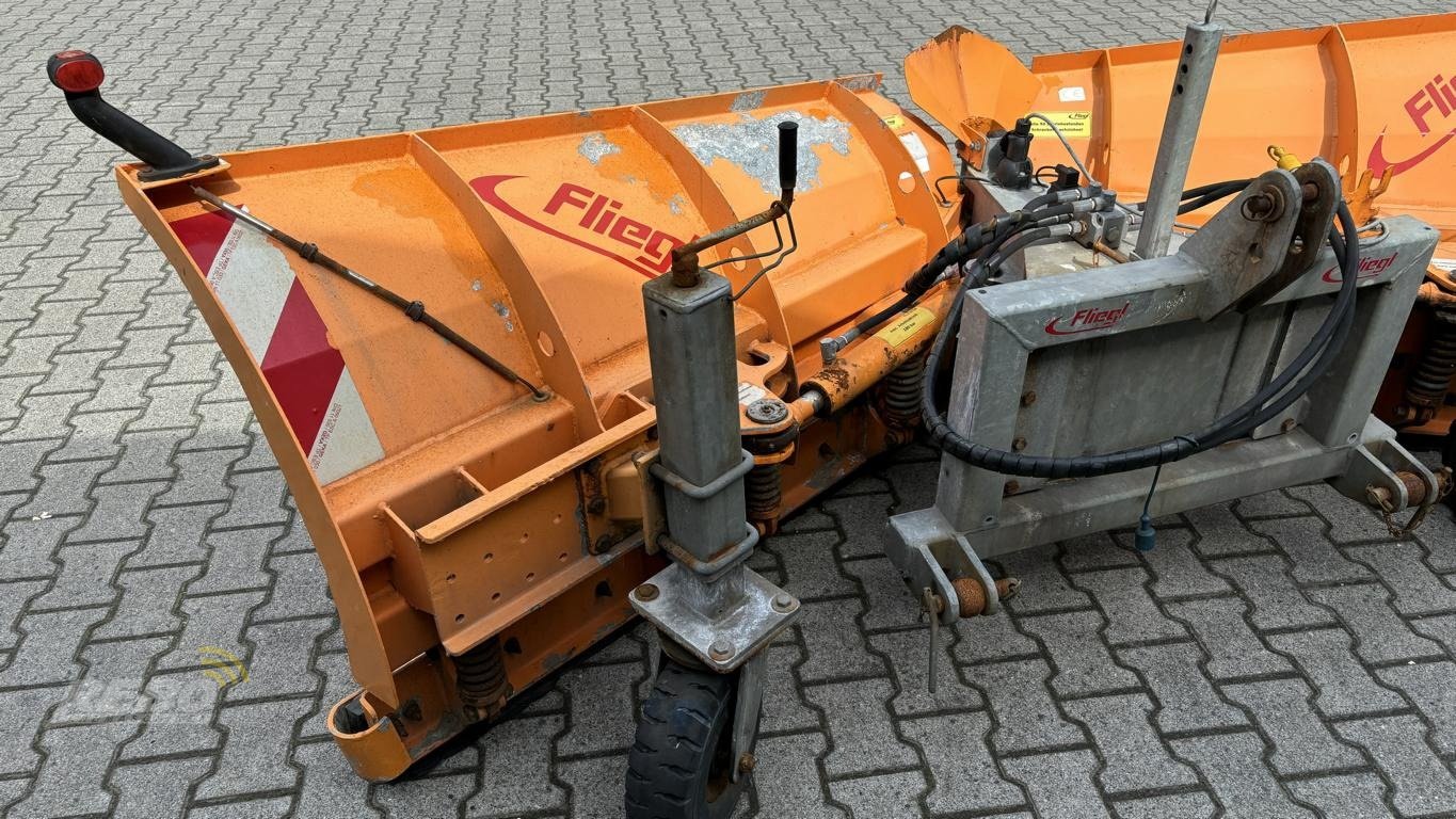 Schneeräumschild du type Fliegl Mammut, Gebrauchtmaschine en Aurich (Photo 13)