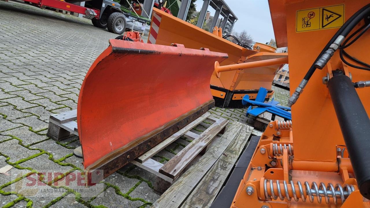 Schneeräumschild a típus Kubota Kubota 1800mm Kuppeldreieck, Neumaschine ekkor: Groß-Umstadt (Kép 1)